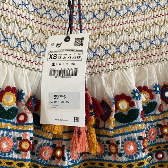 Embroidered skirt - Picture 11 of 11